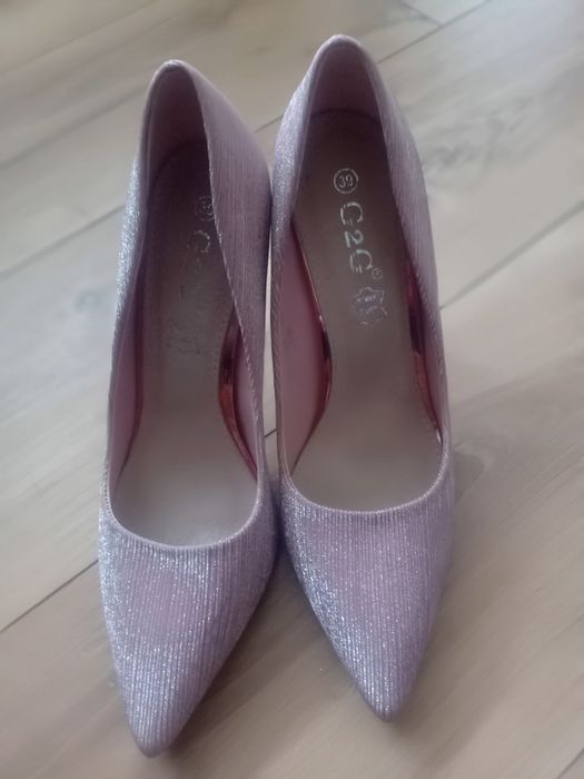 Szpilki błyszczące różowe