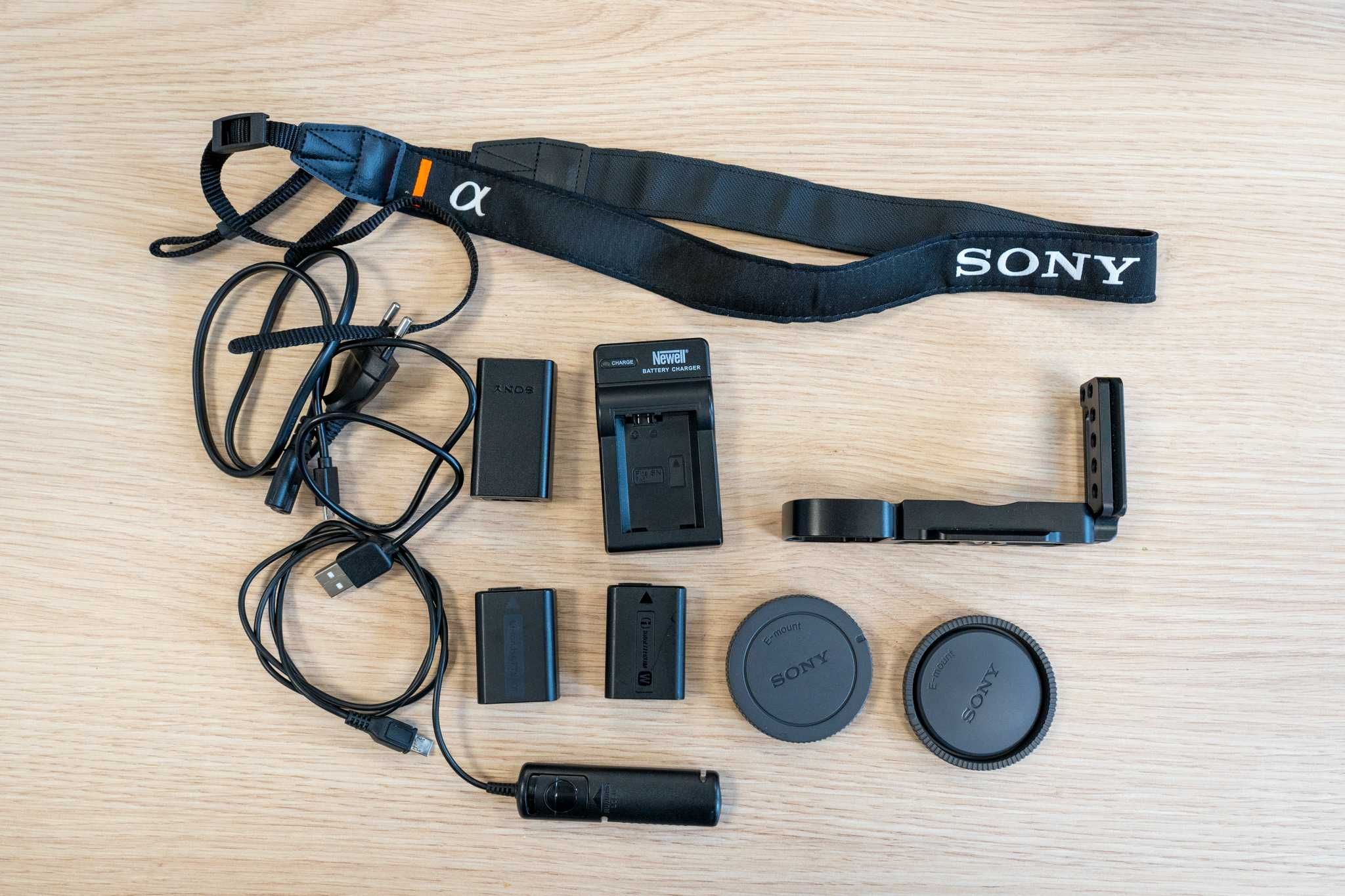 Sony A6400 wraz z dodatkami.
