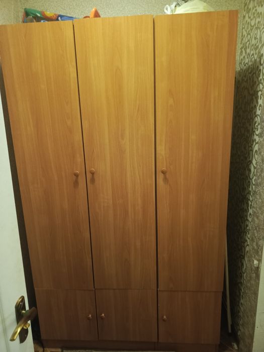 Шафа та пенал ..