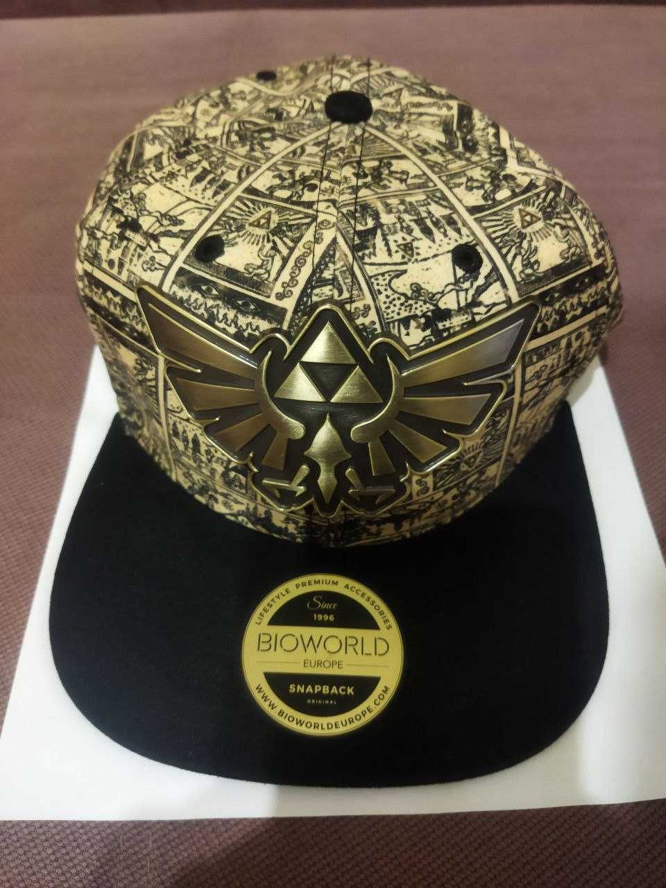 Класна кепка золотого  кольору  Bioworld Cap Legend of Zelda Snapback