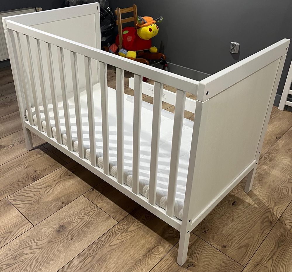 Łóżeczko niemowlęce Ikea