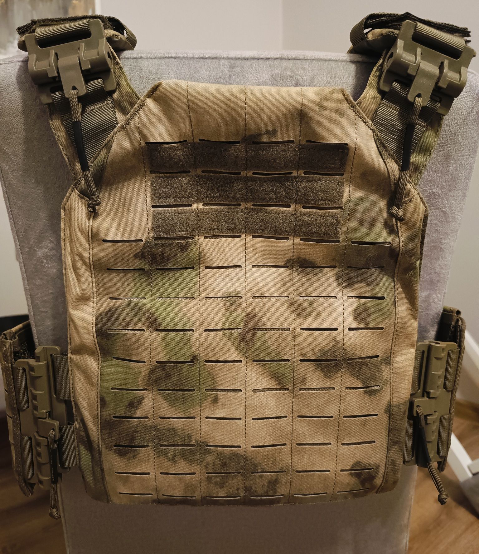 Plate Carrier Kamizelka Taktyczna ATFG Molle