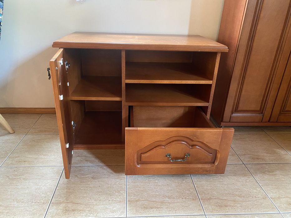 Szafka w stanie dobrym