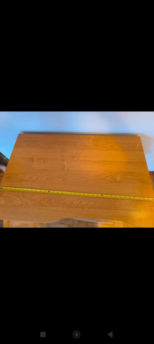 Biurko małych gabarytów