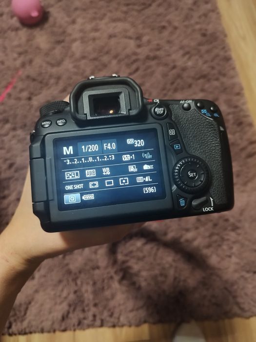 Kamera Canon EOS D70