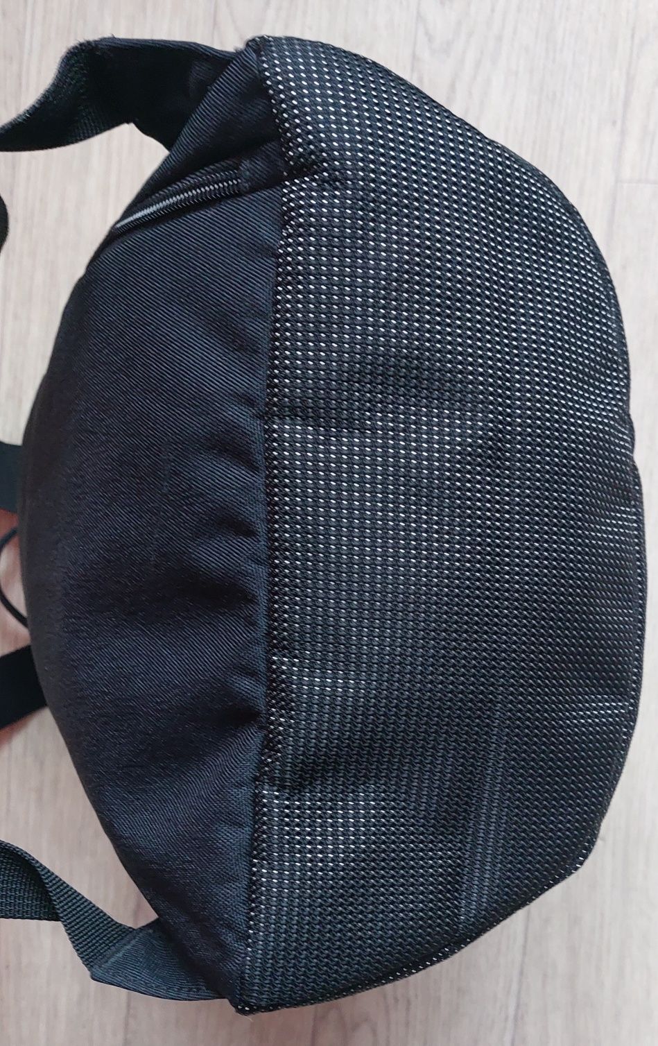 Рюкзак б/у Hedgren 9L