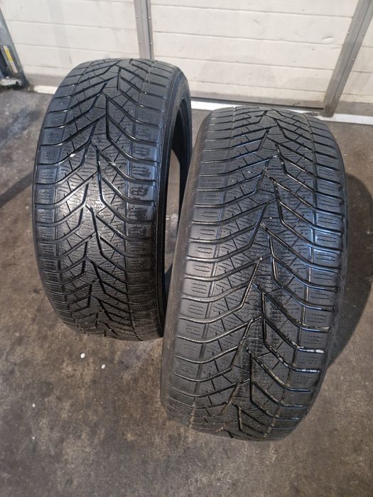 2x opony zimowe 235/45R19 Yokohama V905 klasa premium 2022r.