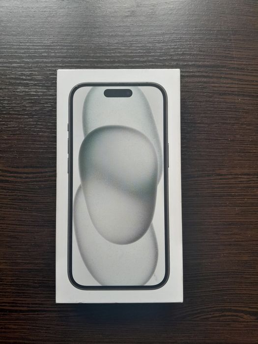 Смартфон Apple iPhone 15 128GB Black (MTP03)