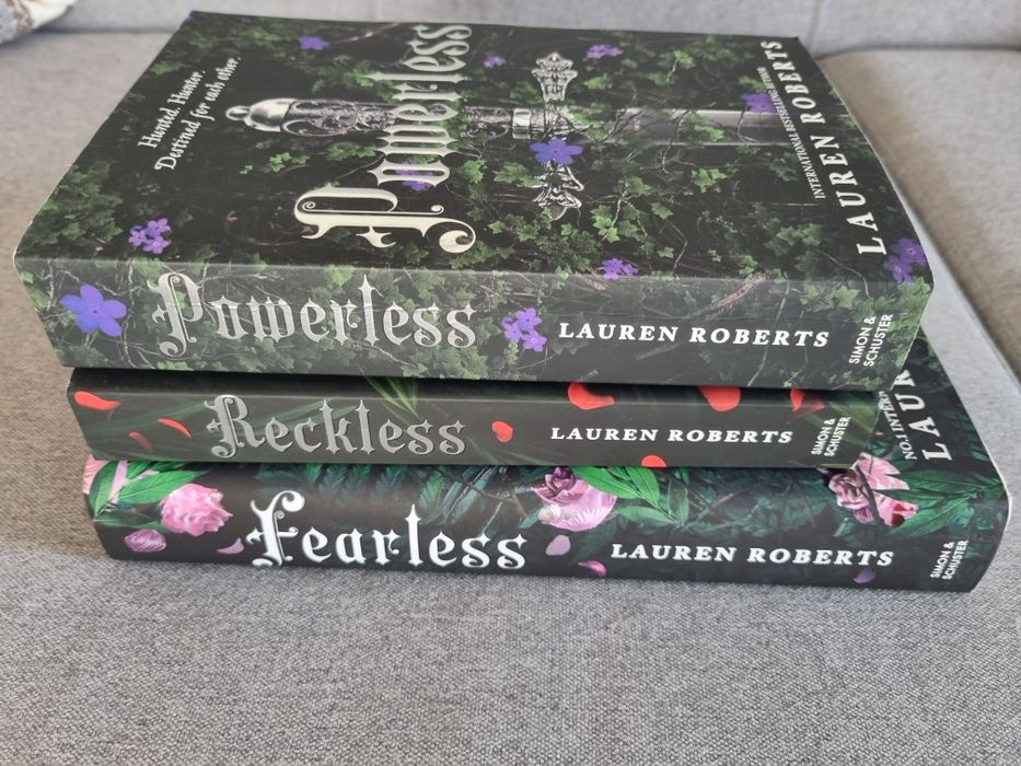 Lauren Roberts cykl Bezsilna po angielsku