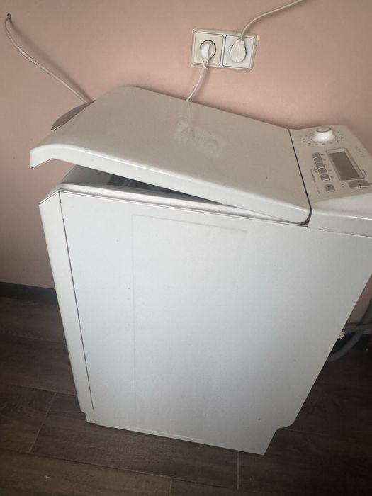 Пральна машина.