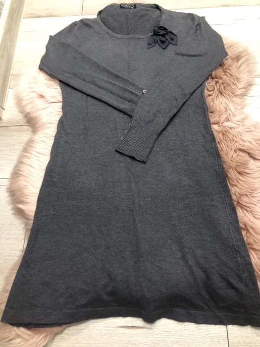 Sweterkowa sukienka