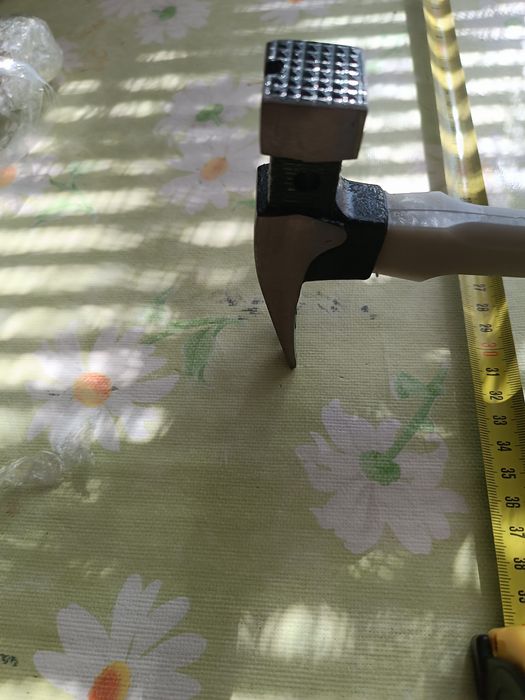 Młotek ciesielski wzór amerykański 700 gram