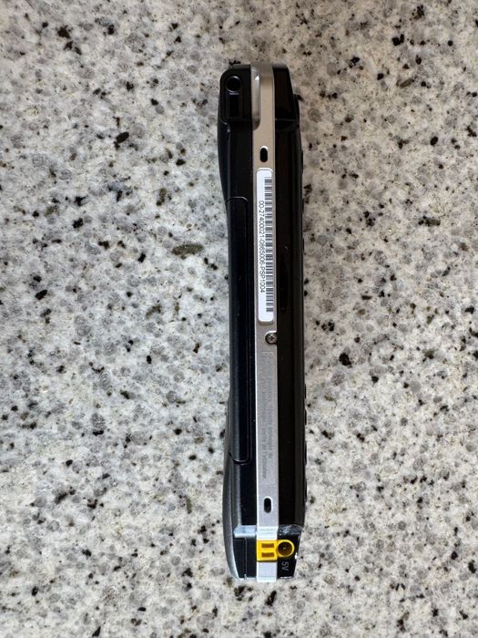 PSP playstation portátil preta + bolsa + carregador + jogo de f 1