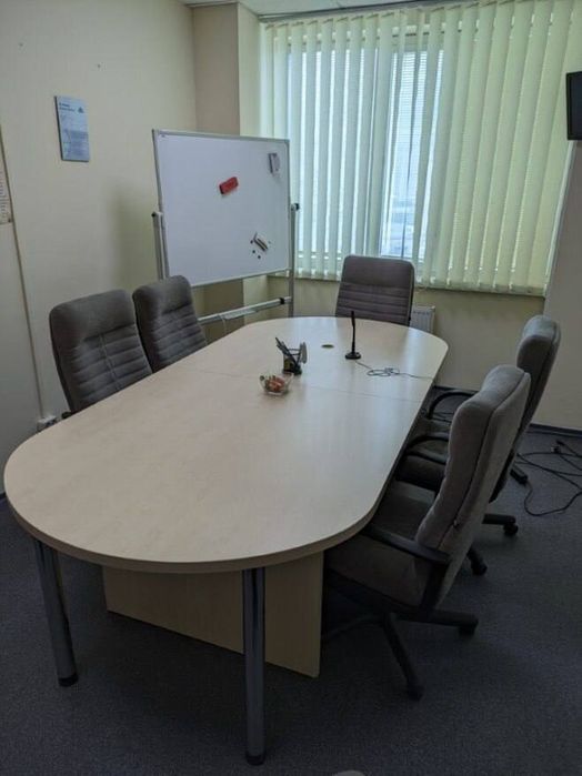 РОЗПРОДАЖ МЕБЛІВ Б/В, столи, крісла, комоди,шафи,стелажі,тумби,стілець