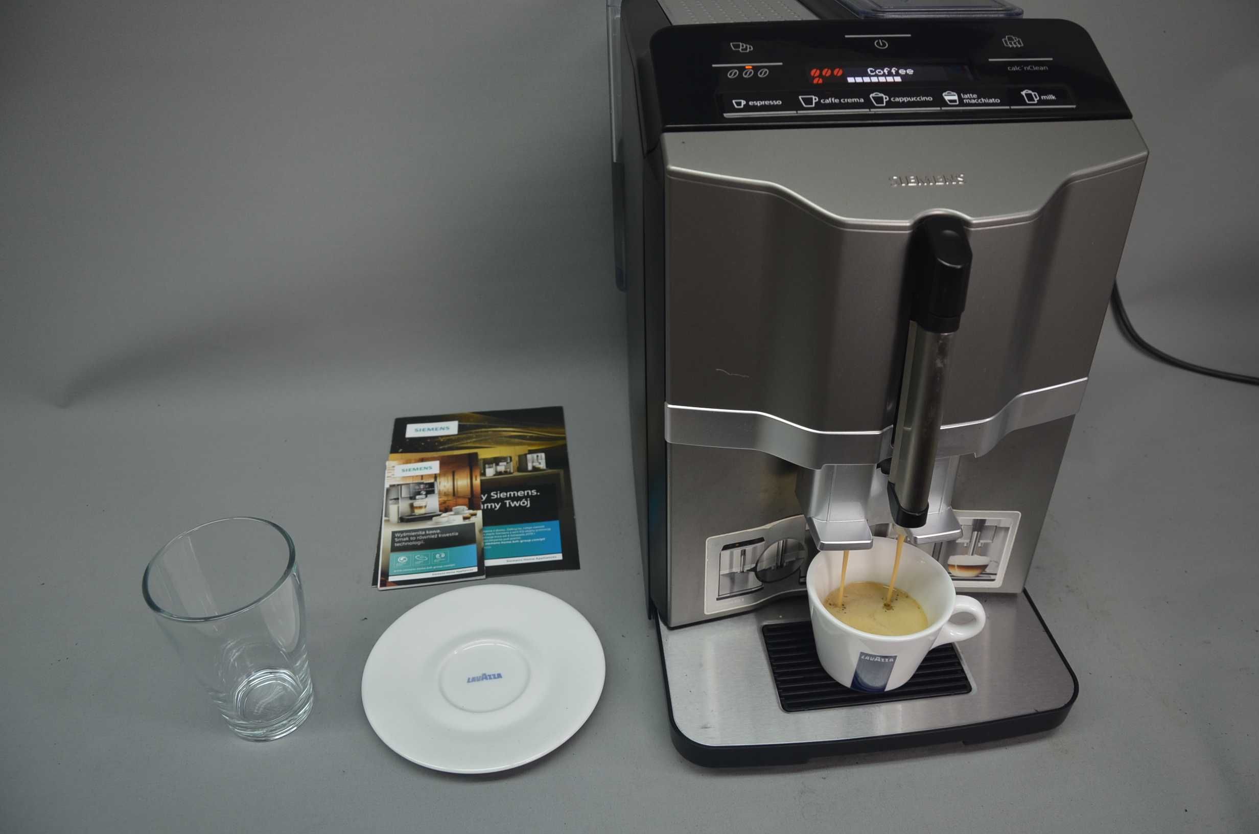 Siemens EQ.3 S300  Latte Macchiato automat ciśnieniowy ekspres do kawy
