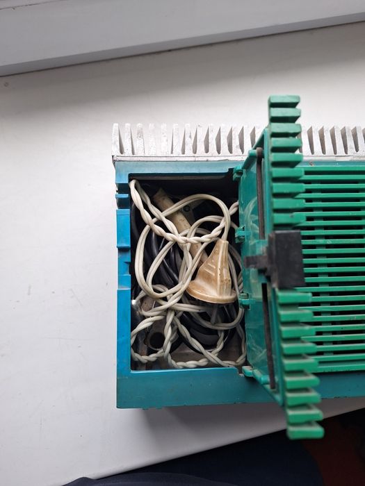 Зарядний пристрій 12в 5а