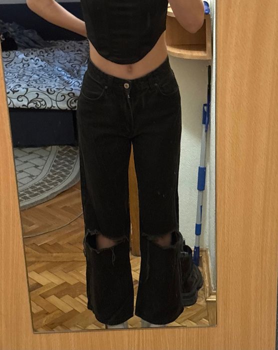 Джинси bershka чорні