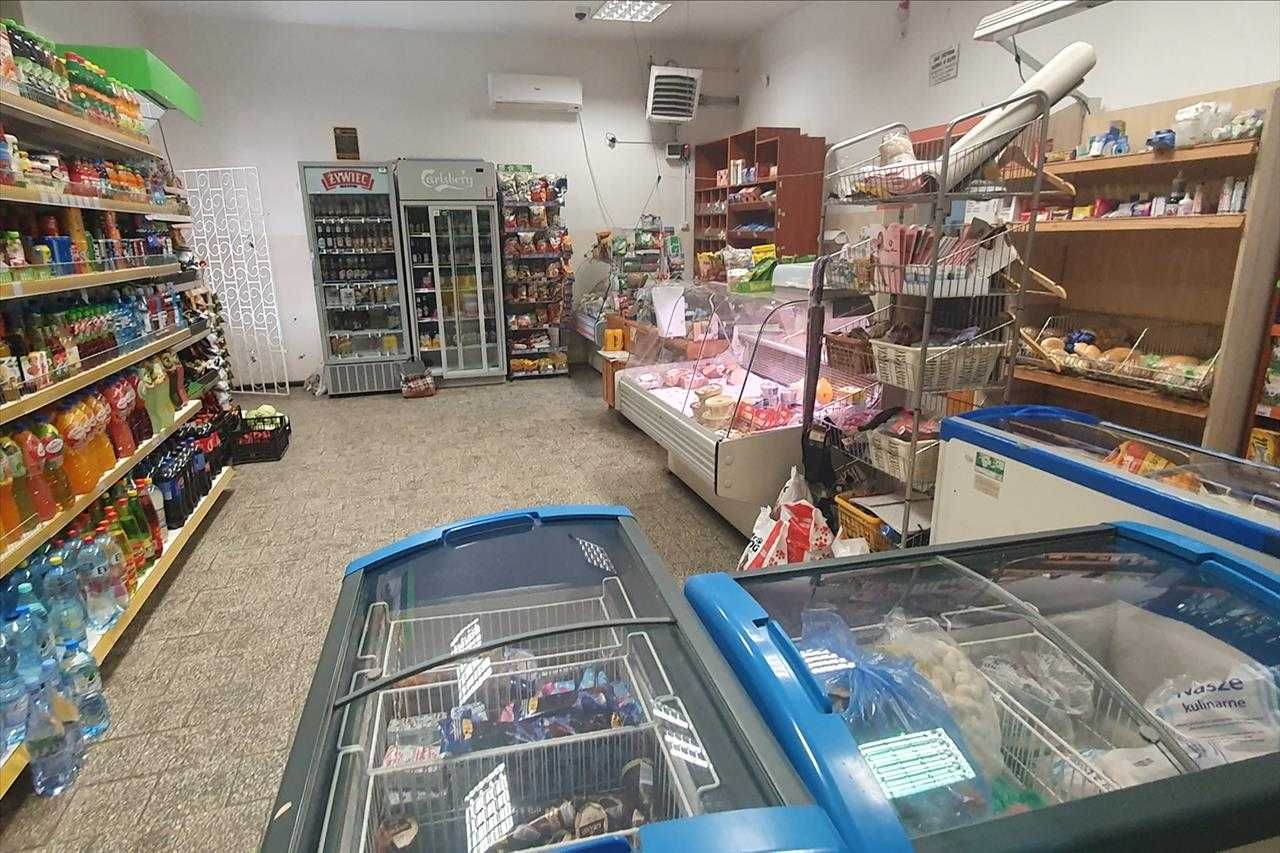 Na sprzedaż lokal handlowo-usługowy w miejscowości Gralewo.