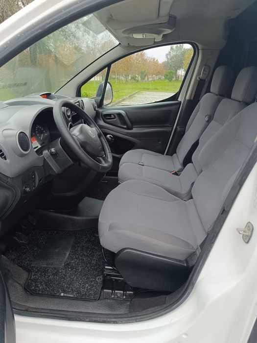 PEUGEOT PARTNER 1.6 HDI 3 LUG 2013 poucos km