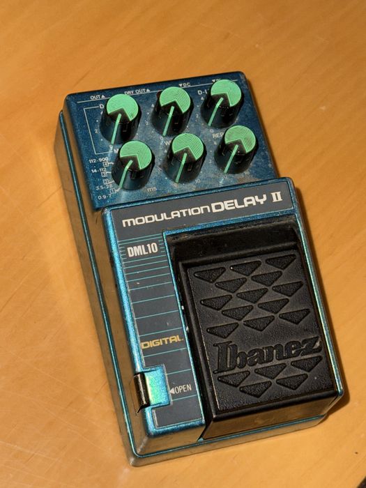 Ibanez efekt gitarowy delay DML10 modulation vintage
