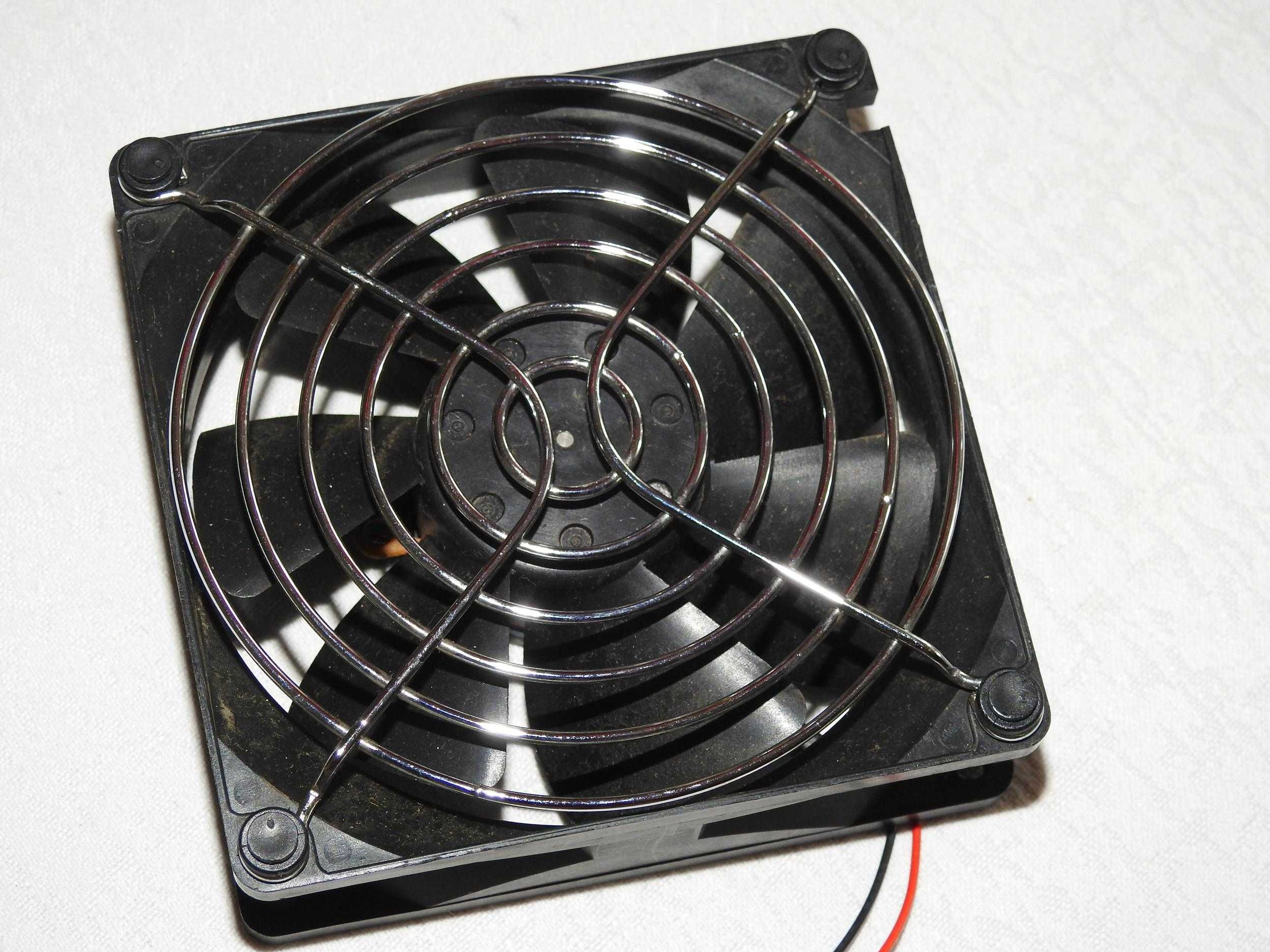 Wentylator Minebea NMB Smartfan 3610KL-04W-B67 12VDC 0.56A - 92x25mm