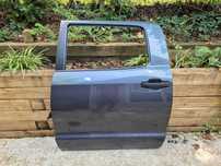 Toyota Tundra Crew Max 2007 - 2013  Tylne lewe drzwi