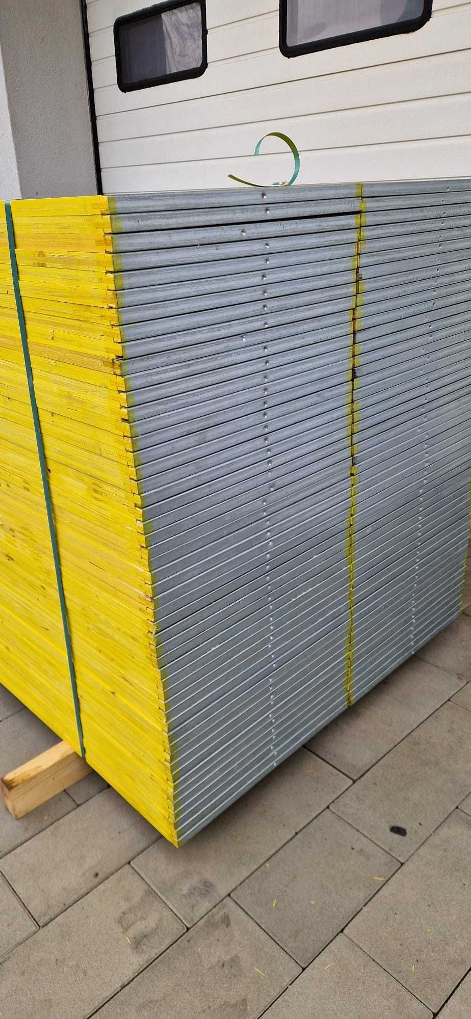 Płyta szalunkowa okuta trójwarstwowa 21x500x2000mm sklejka szalunkowa