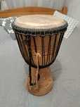 Bęben Djembe ręcznie wykonany Unique Brands, 22cm średnica