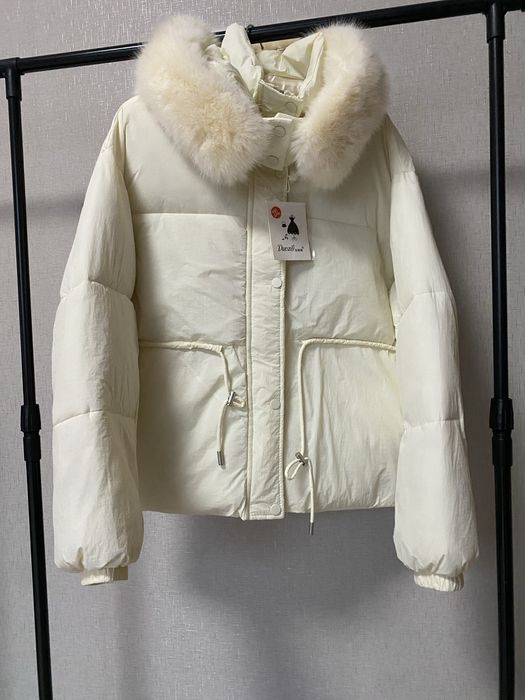 Жіноча куртка М-L