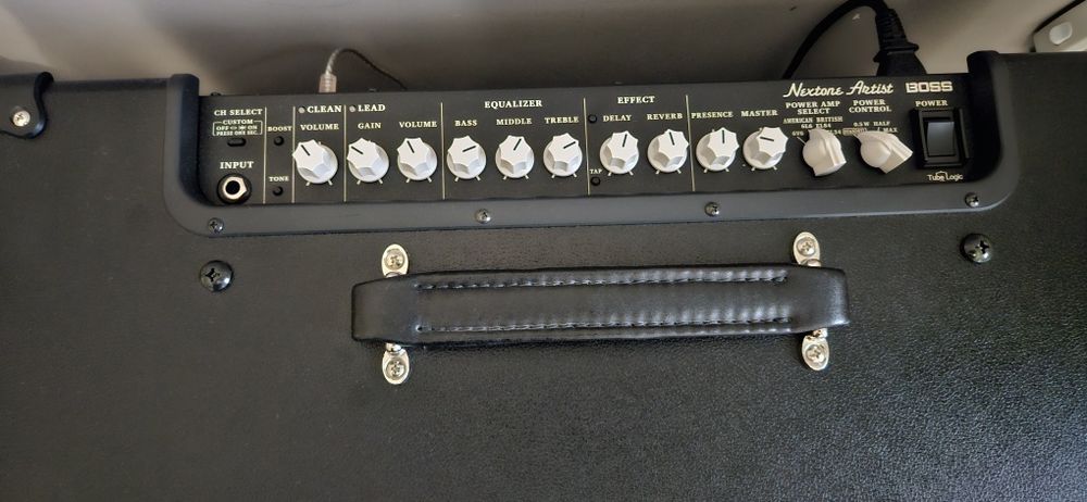 Boss Nextone Artist 80W + sterownik nożny