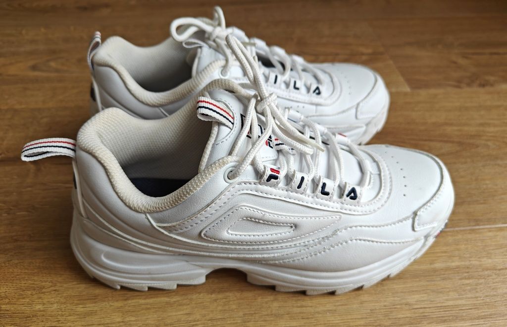 Buty z USA Fila białe damskie sneakersy adidasy r. 38 5xm00096