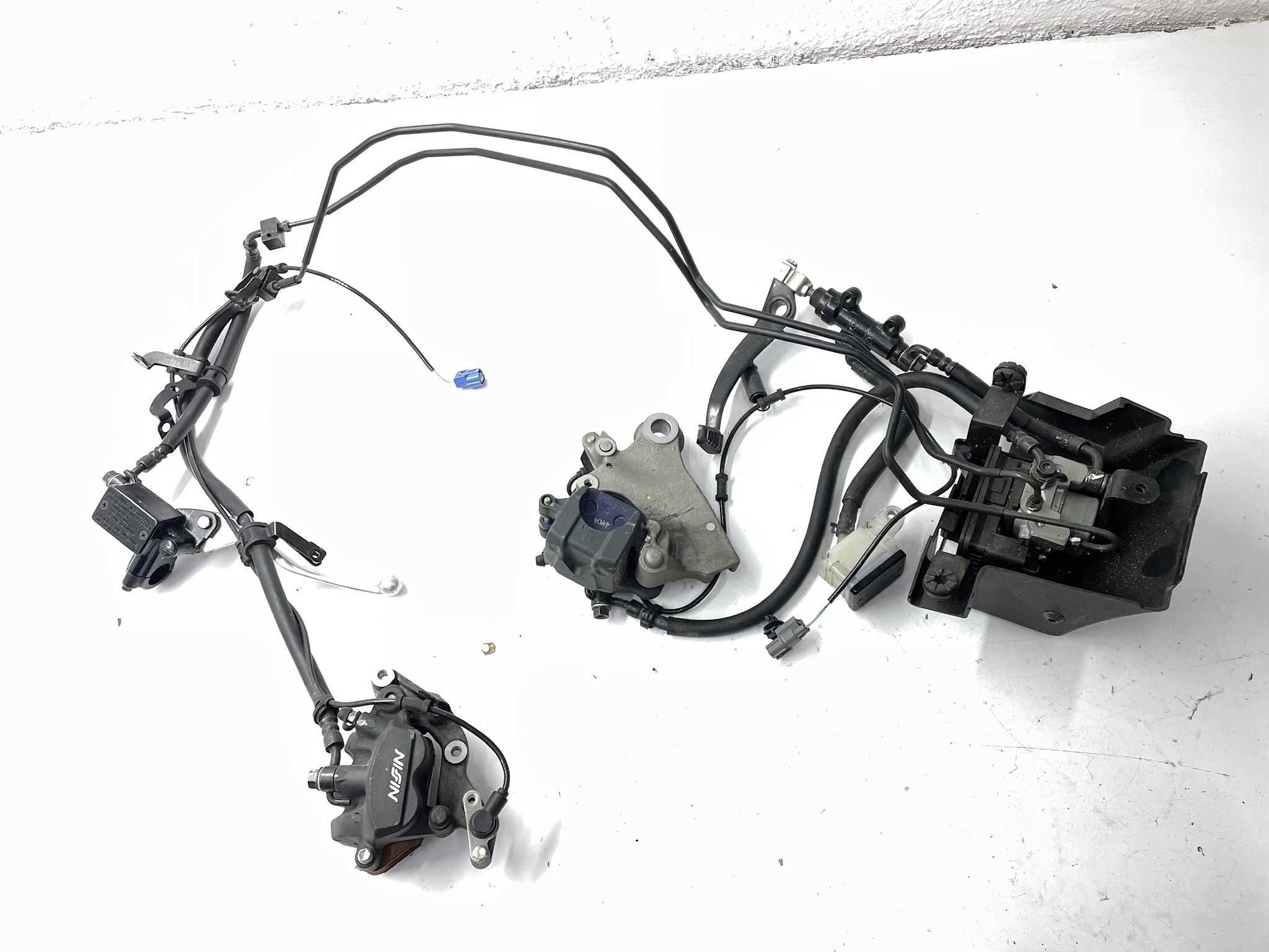 Honda Cbr 500 13do15r Zacisk hamulcowy tylny tył części