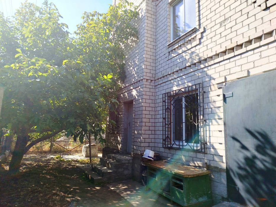 Продам жилой дом рядом с Черноморском цена 37т.у.е