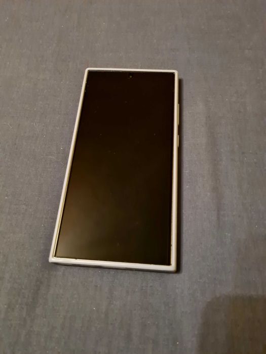 Samsung Galaxy S24 Ultra 1 TB Czarny z gwarancją i akcesoriami Samsung