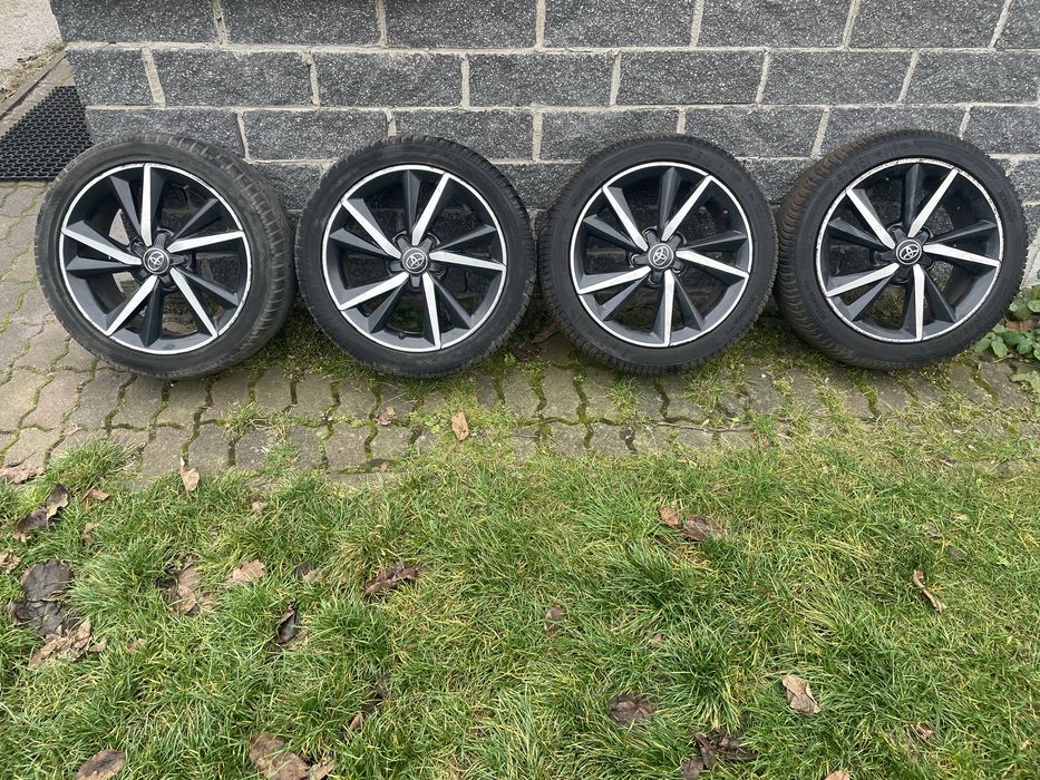 Alufelgi Oryginalne Toyota Corolla E21 Auris E18 Hybryda R17 5x114,3