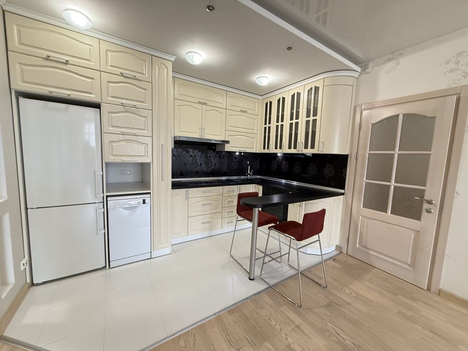 Продаж 3к квартири в ЖК Ліко Град, поруч ВДНГ, Іподром, Васильківська