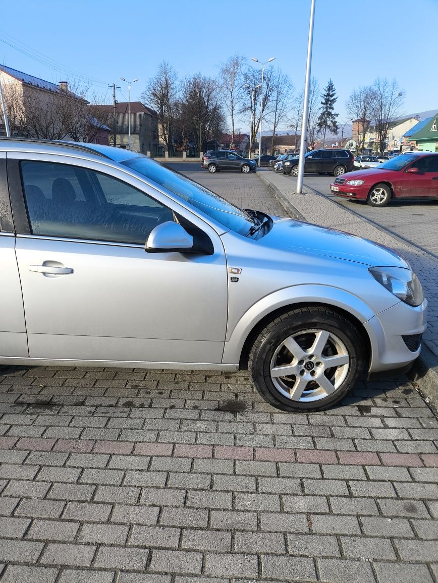 Opel astra h 1.7 tdi