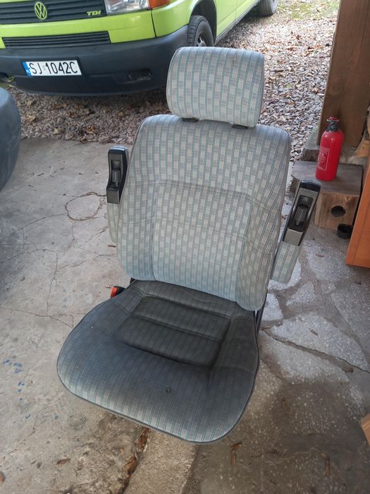 Vw t4 t3 multivan fotel kierowcy z podlokietnikami kapitanski