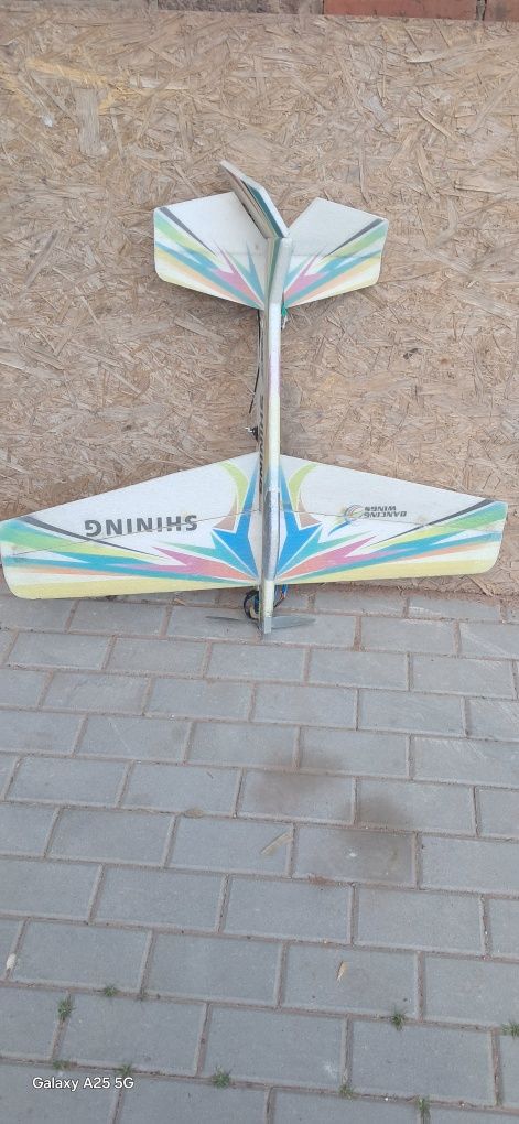 Shining dancing wings samolot akrobat rc tylko rozmowa telefoniczna