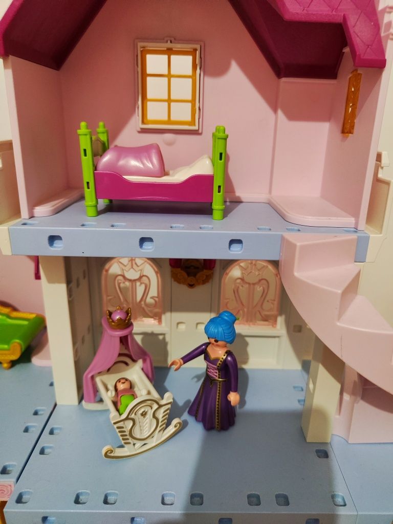 Playmobil Duży zamek księżniczki z akcesoriami