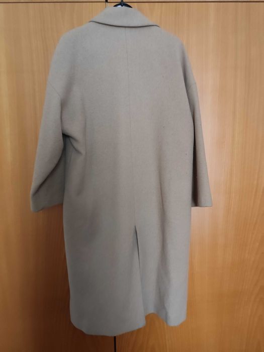 sobretudo de mulher beje