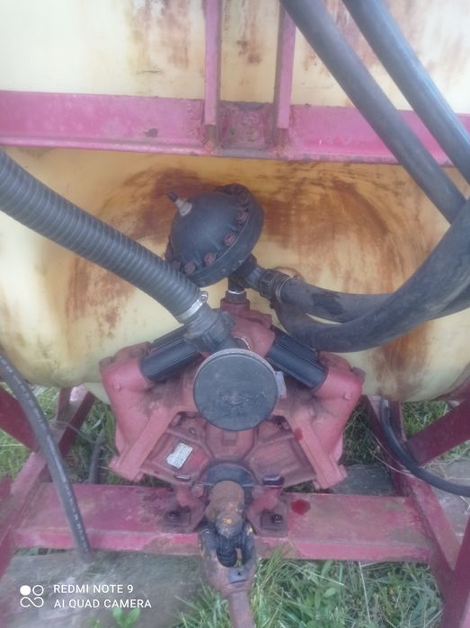 Оприскувач навісний