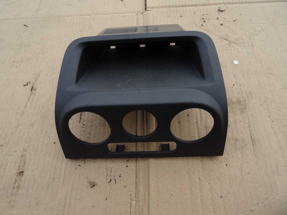 Ramka Panelu Klimatyzacji Vw Golf V 5 Plus