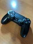 Comando PS4 original em ótimo estado e a funcionar