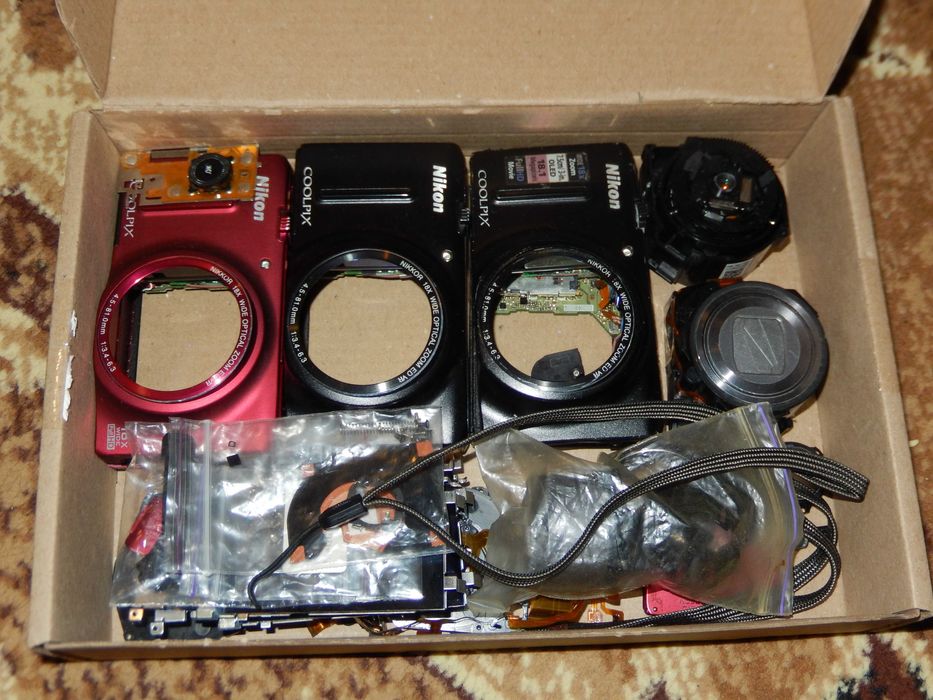 Фотоаппарат Nikon Coolpix S9400 по запчастинах s9500 s9600