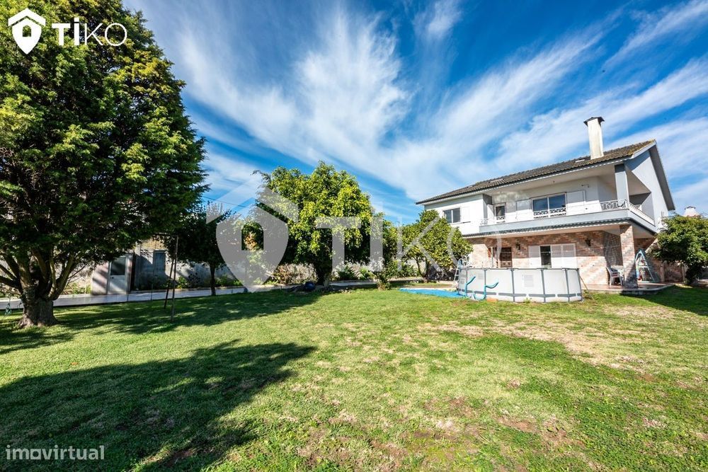 Pequena Quinta em São Domingos de Rana