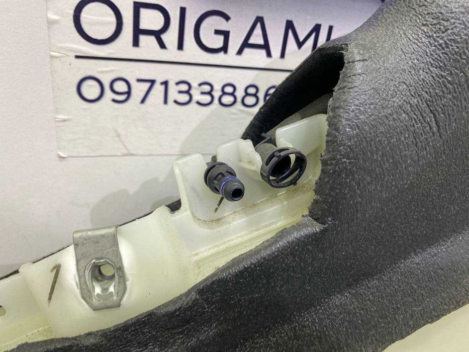 Бачок омываетля Jeep grand cherokee WL джип гранд черокі ВЛ 2021+