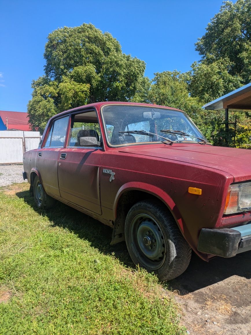 Lada Nova ваз 2105