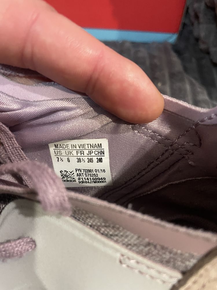 Жіночі кросівки Adidas Tubular 39(245мм) оригінал