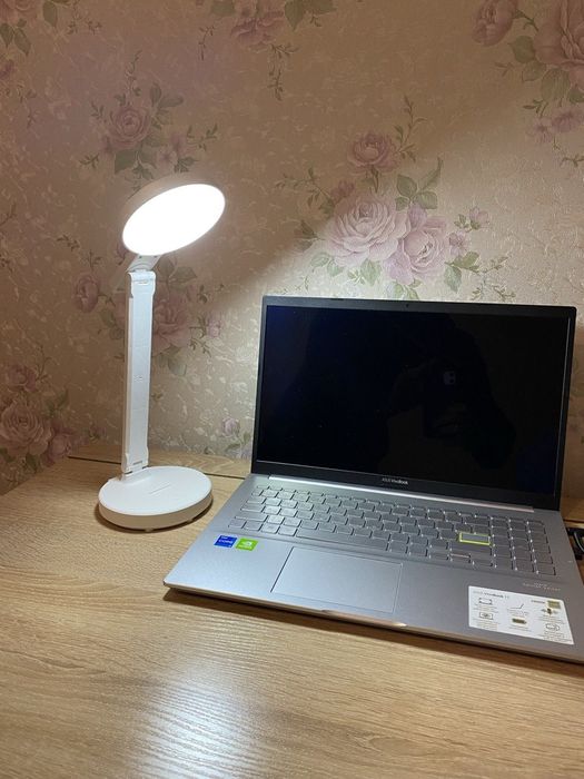 Світильник, лампа настільна з акумулятором / сенсорне керування